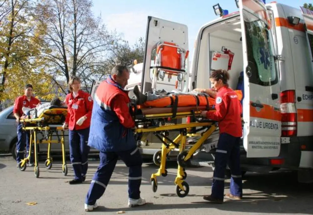 Șofer din județul Covasna în stare gravă la spital după ce a provocat un accident rutier în județul Brăila