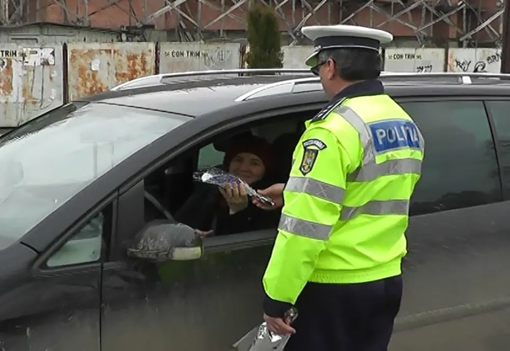 Flori pentru doamne, amenzi și premise reținute pentru domni