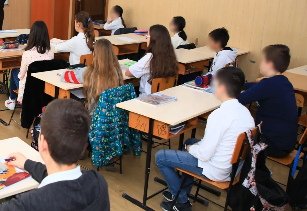 Câți elevi din județul Covasna au fost infectați cu noul coronavirus de la debutul anului școlar?