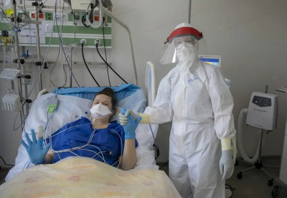Peste 50 de pacienţi infectaţi cu SARS-CoV-2 internaţi la Sfântu Gheorghe