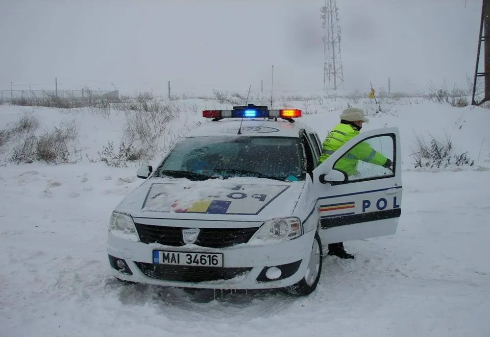 Familie salvată de polițiștii din Covasna