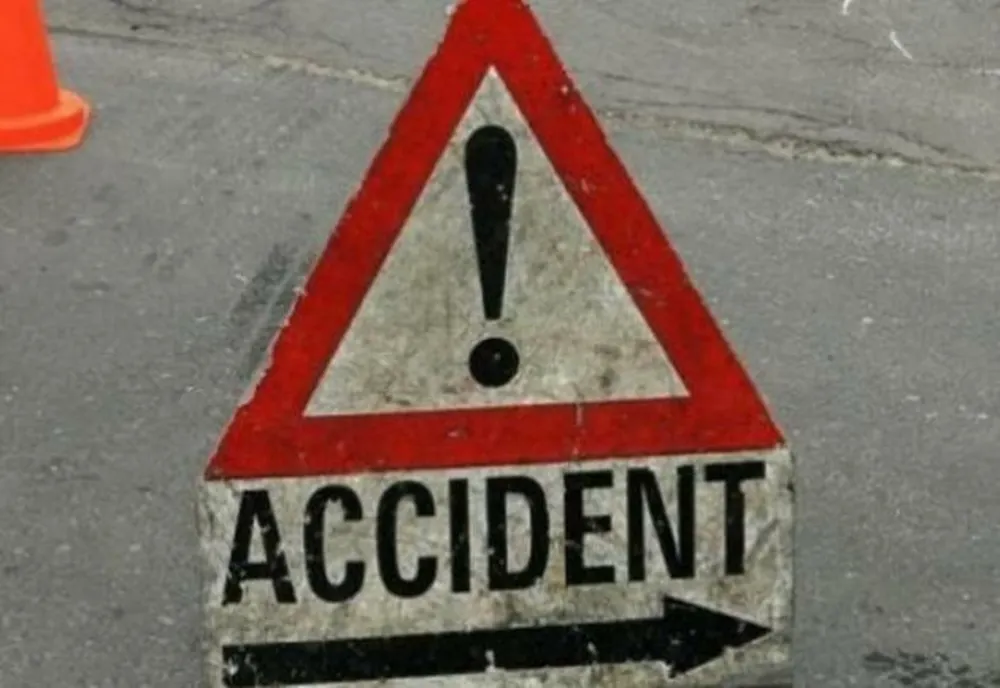 Tânăr rănit într-un accident rutier, la Chichiş
