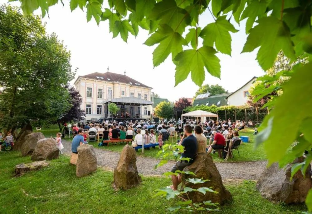 ParCult în luna august: concerte și proiecții de film în aer liber