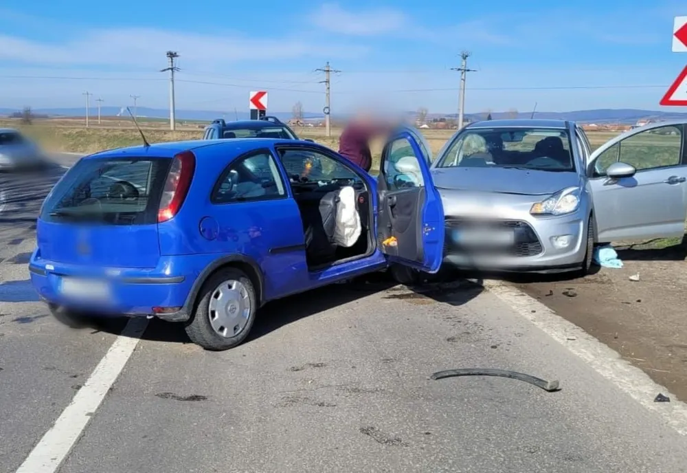Trafic blocat pe DN13E din cauza unui accident cu 5 victime!