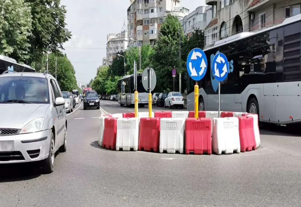 Atenție, șoferi ! S-au modificat regulile de circulației în sensul giratoriu