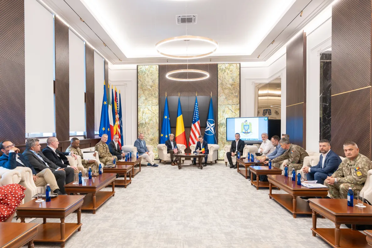 Delegația Congresului SUA, primită de Nicușor Dan la baza militară Mihail Kogălniceanu VIDEO