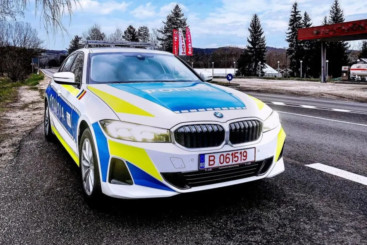 Elev din Târgu Secuiesc premiat cu o diplomă după ce a predat Poliției peste 1.000 de lei