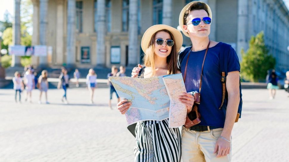 Decizie uriașă la Bruxelles: turiștii pot anula vacanțele fără penalități și își recuperează banii