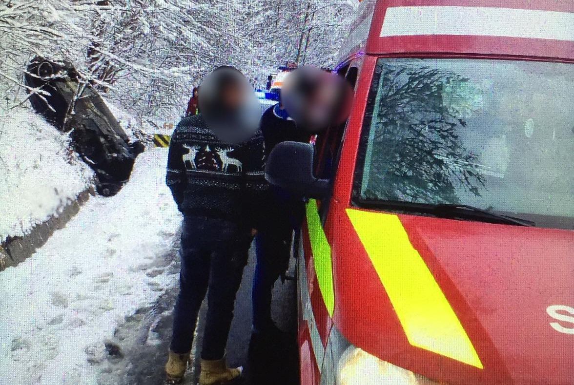 Accident cu 5 victime, duminică, la ieșirea din Sita Buzăului