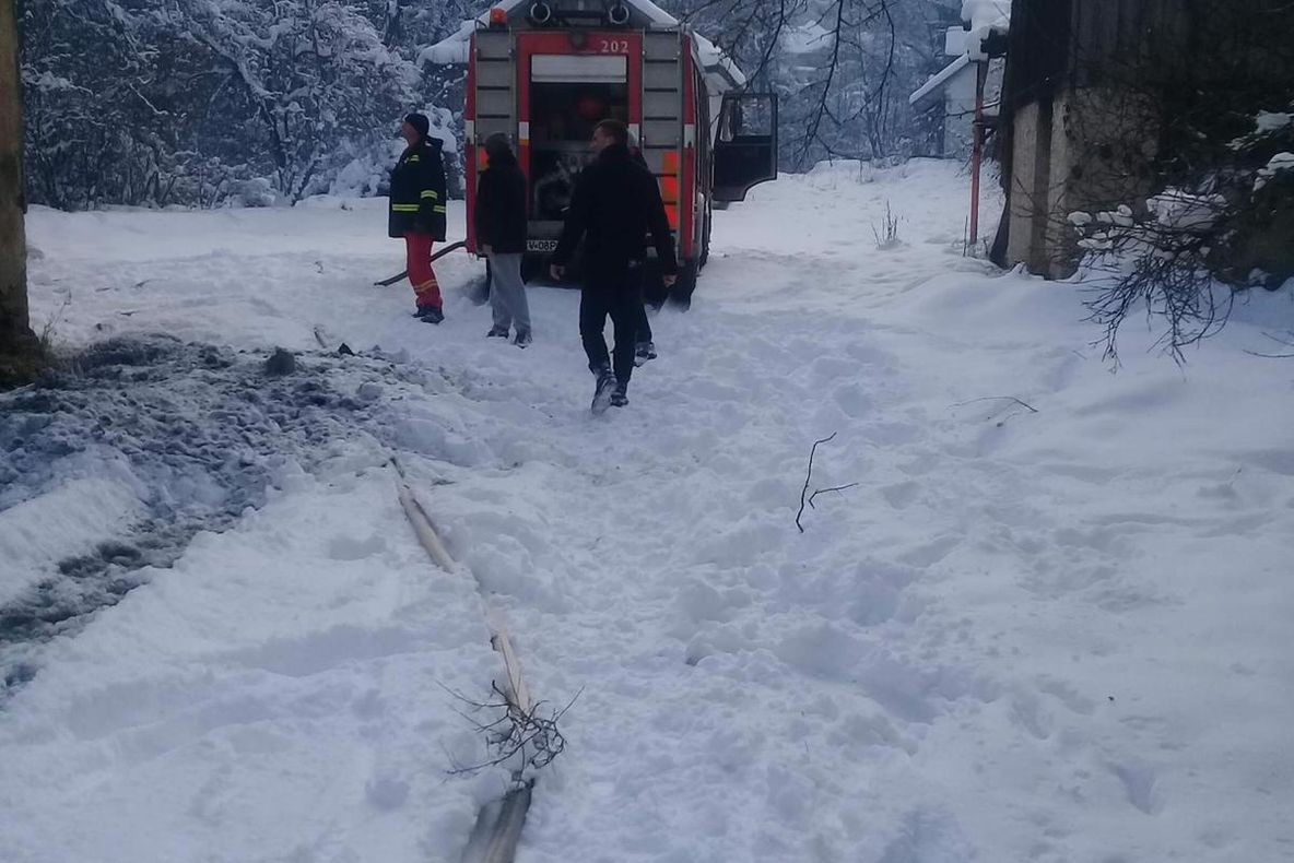 Incendiu în curtea Spitalului de Cardiologie Covasna