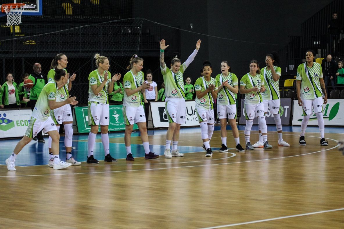 Luni se pun în vânzare biletele pentru Final 4 Cupa României la baschet feminin