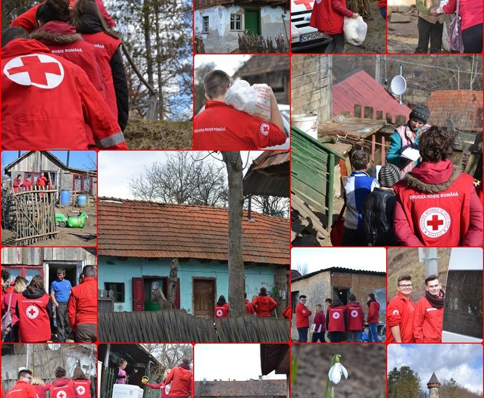 Peste 30 de familii nevoiaşe din judeţul Covasna, ajutate de voluntarii Crucea Roşie