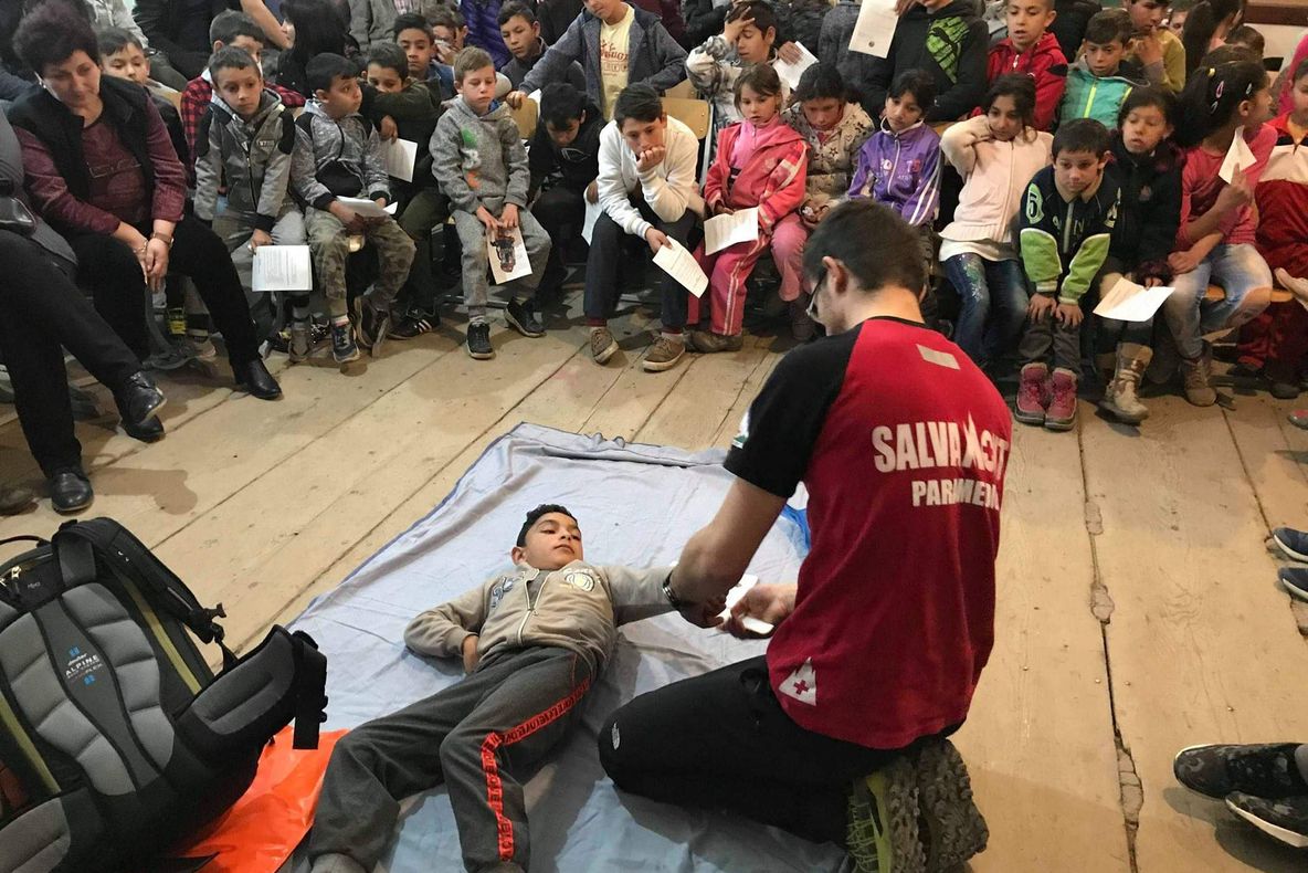 Școala altfel la Salvamont Covasna