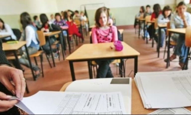 Începe Evaluarea Națională. Peste 1.600 de elevi din județul Covasna vor participa la examen