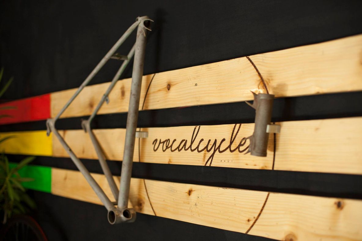 „Vocalcycle Juice bar”, pentru pasionații de biciclete din Sfântu Gheorghe