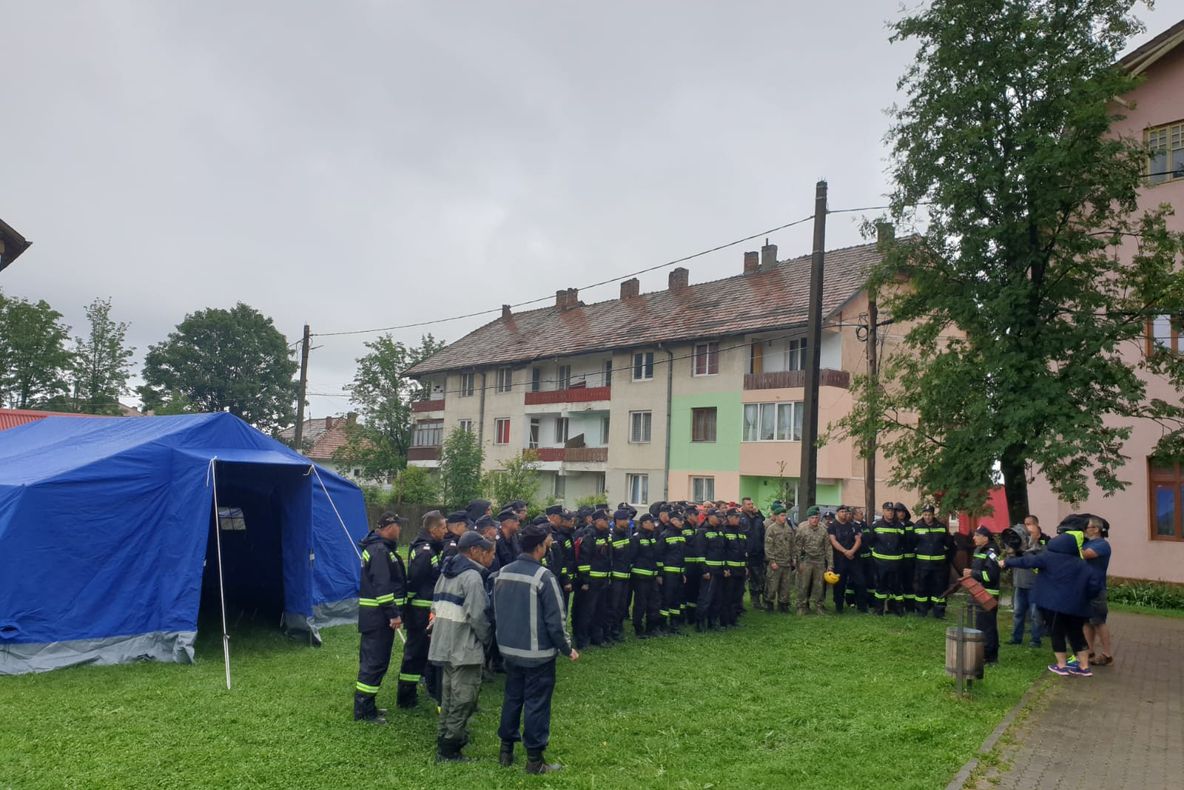 Parapantistul francez dispărut în Covasna a fost găsit în Vrancea