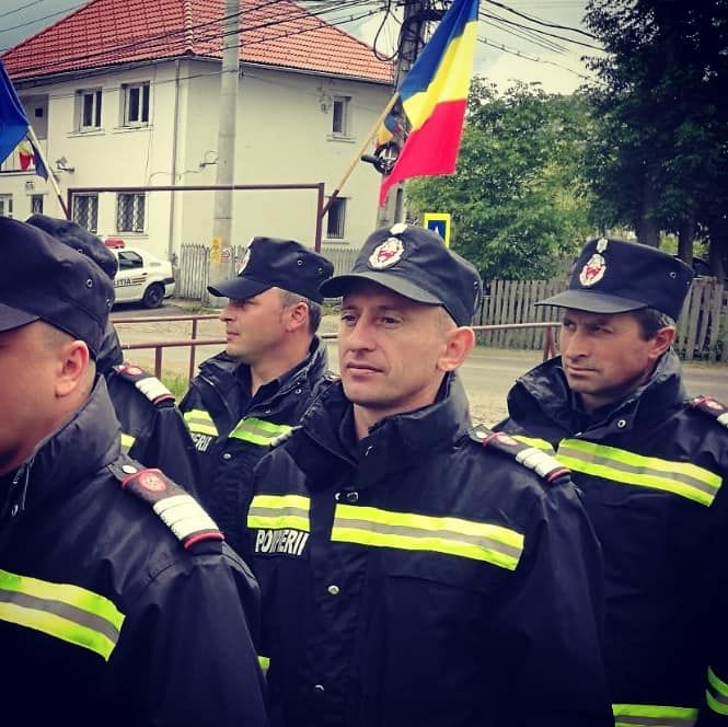 Un pompier întorsurean aflat în timpul liber a acordat primul ajutor unui bărbat în stop cardio-respirator