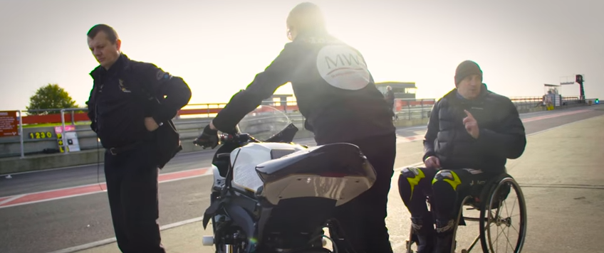 "Cea mai frumoasă zi” - plimbare cu motocicleta pentru persoanele cu dizabilităţi din Sfântu Gheorghe