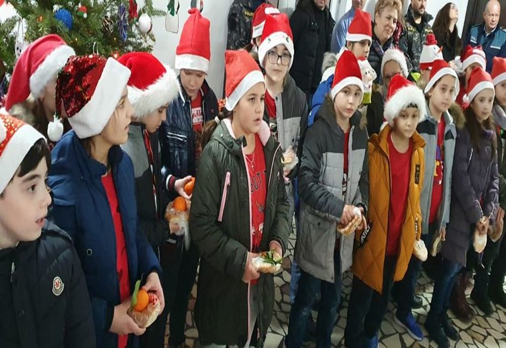 Colinde în prag de sărbători la IPJ Covasna