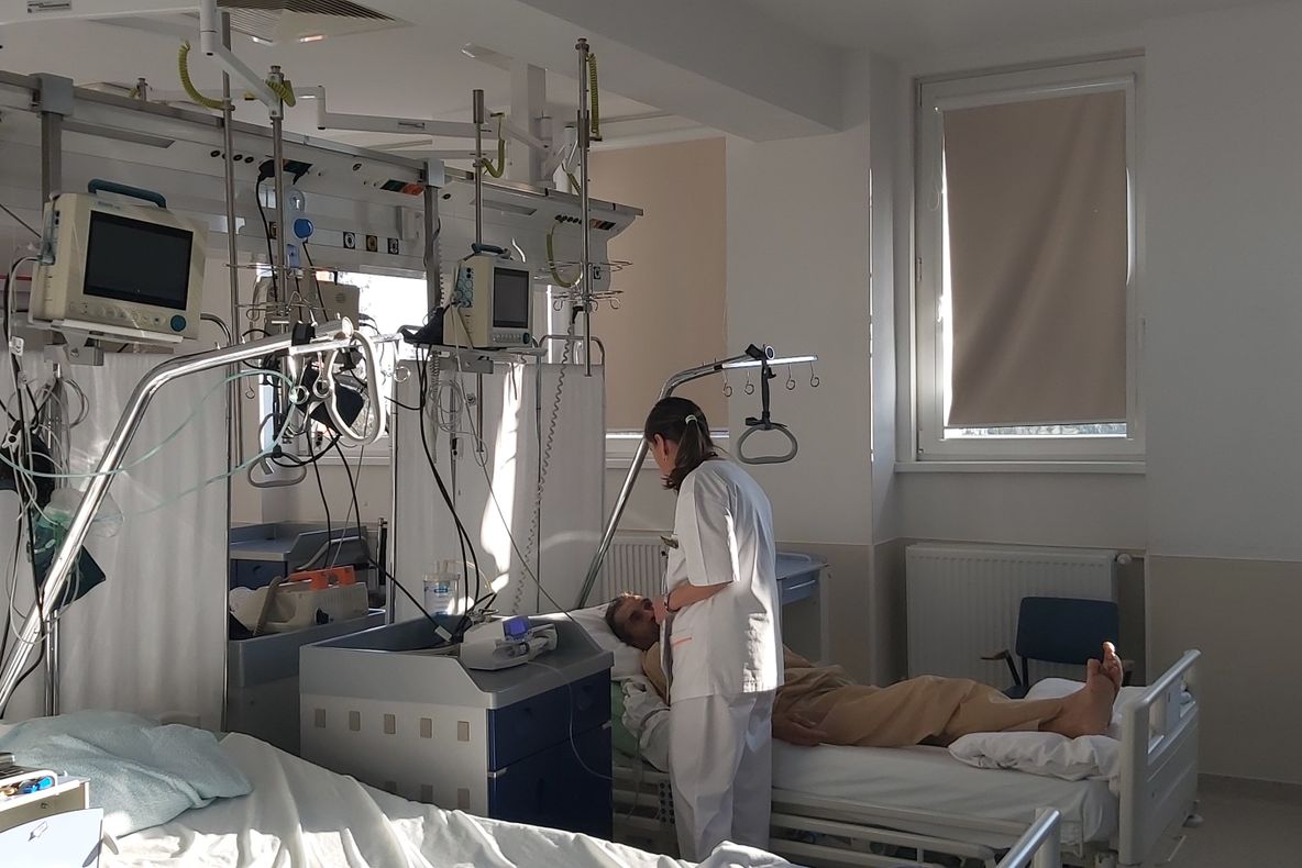 FOTO. 5 medici tineri, aparatură performantă și saloane recent renovate, la secția de Cardiologie a Spitalului Județean de Urgență Sfântu Gheorghe