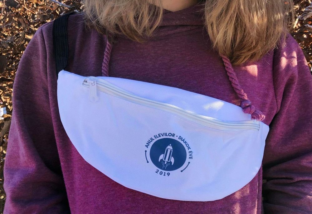 Termenul de înscriere la provocarea „Fă sport. Fotografiază. Câștigă o borsetă” a fost prelungit