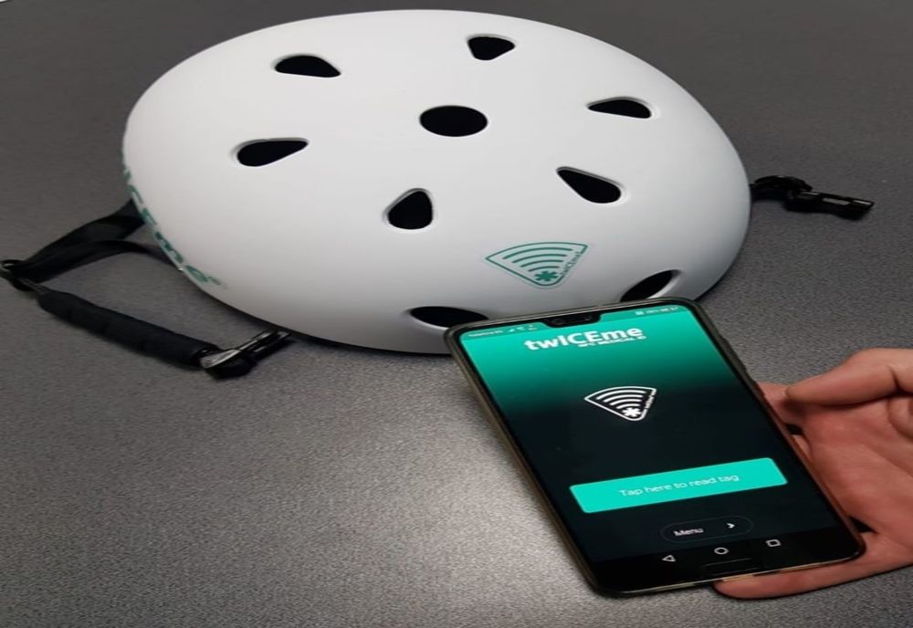 Salvamont testează, în premieră pentru România, un echipament pentru ajutorarea turiștilor accidentați pe munte 