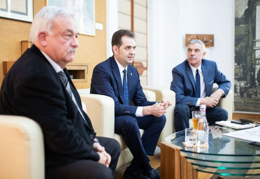 Fostul Hotel Bodoc din Sfântu Gheorghe va fi dărâmat. În locul lui va fi construit cel mai modern Centru Cultural şi de Tineret din ţară