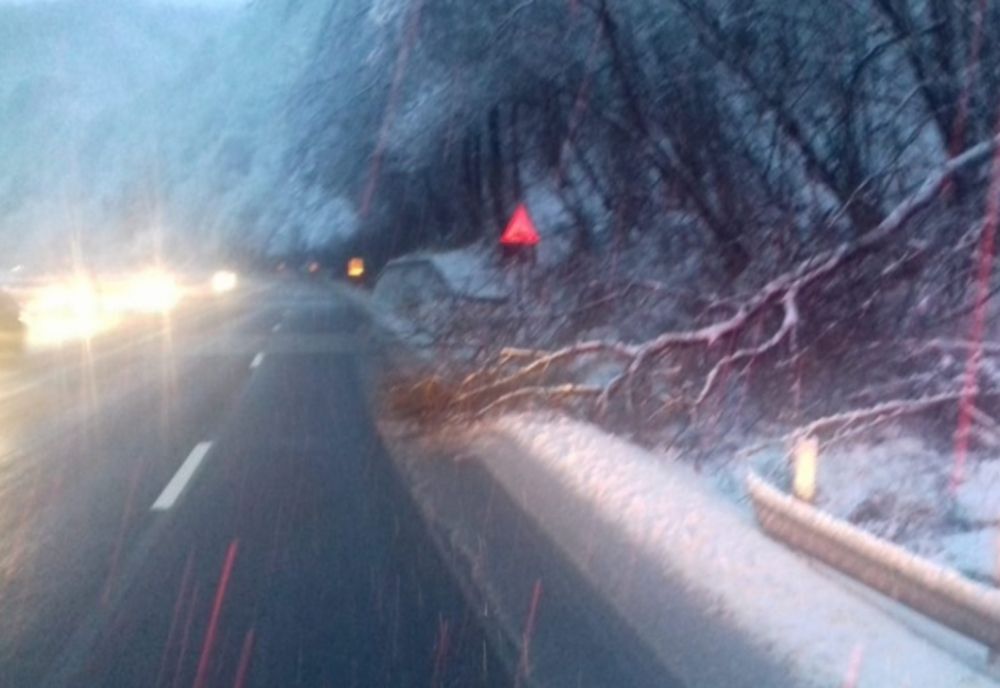 Trafic reluat pe DN11 și DN2D în județul Covasna. Recomandările polițiștilor