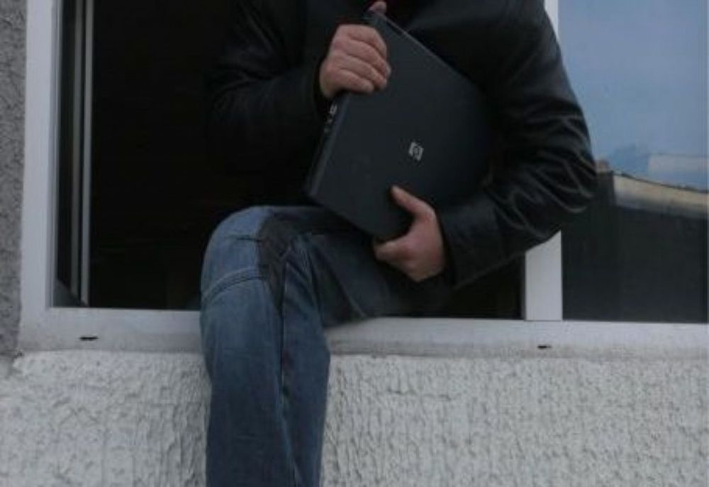 Hoți din locuință prinși de polițiștii covăsneni