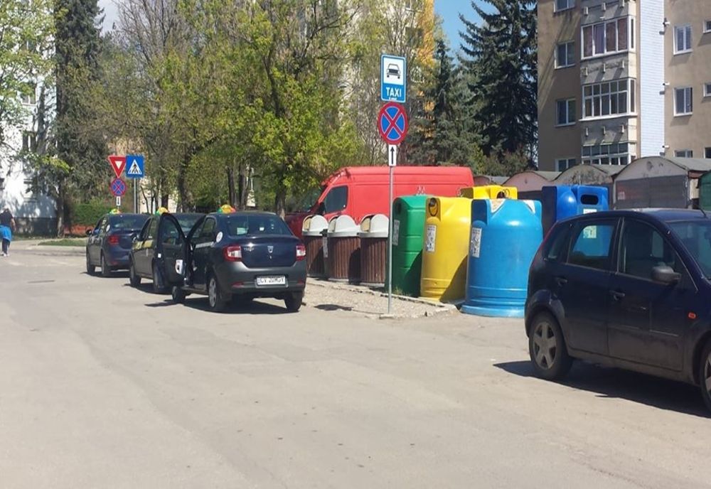 Au început lucrările pe strada Dealului din Sfântu Gheorghe. TEGA îi roagă pe locuitori să folosească punctele de colectare de pe Vasile Goldiş şi intersecţia cu str. Stadionului 