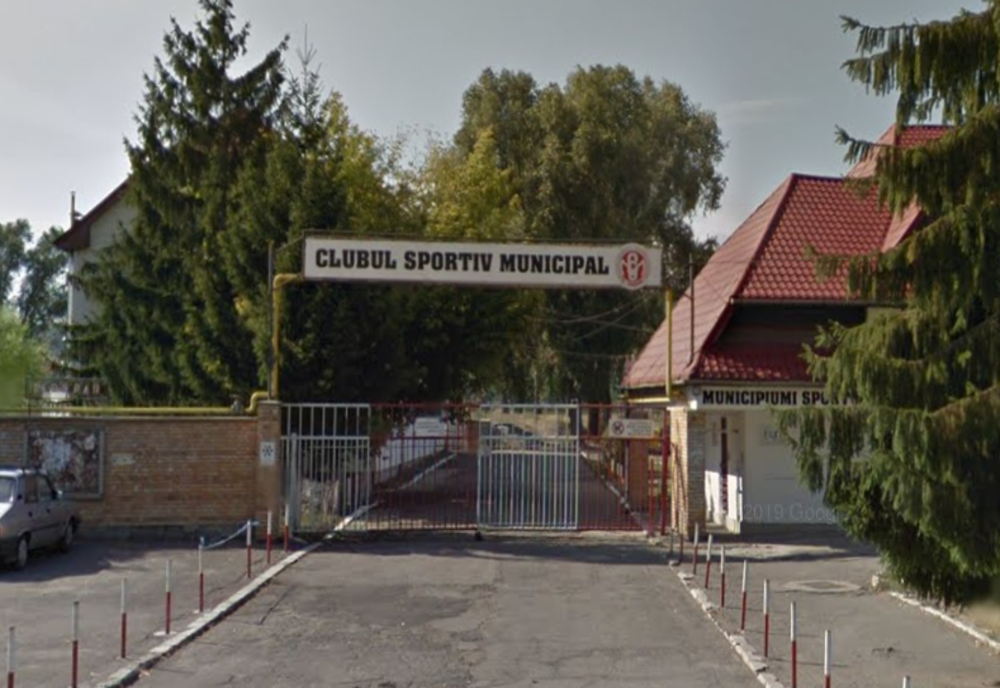 Hotelul sportiv din Sfântu Gheorghe, pus gratuit la dispoziţia personalului medical