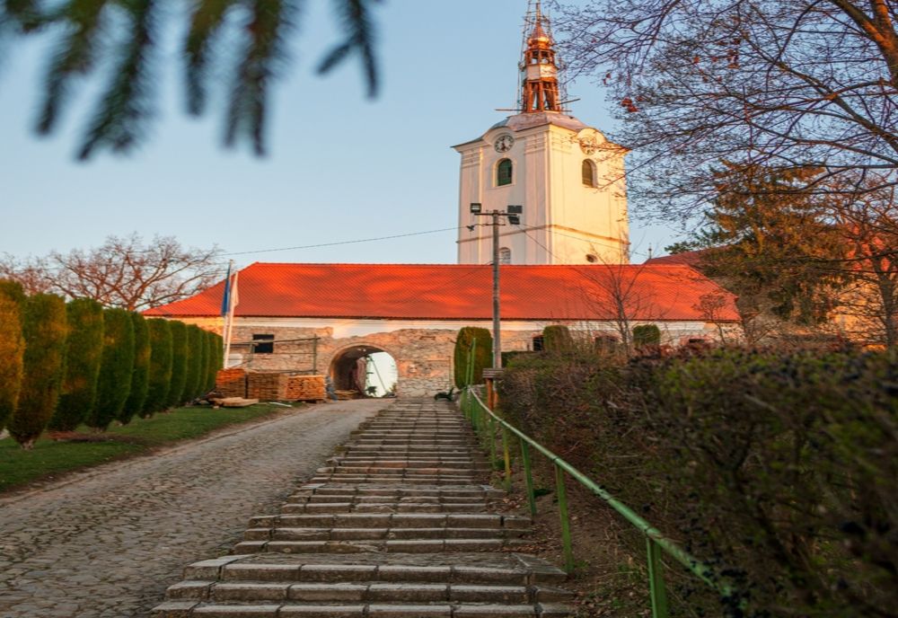 Primăria Sfântu Gheorghe alocă 1 milion de lei pentru renovarea Bisericii fortificate