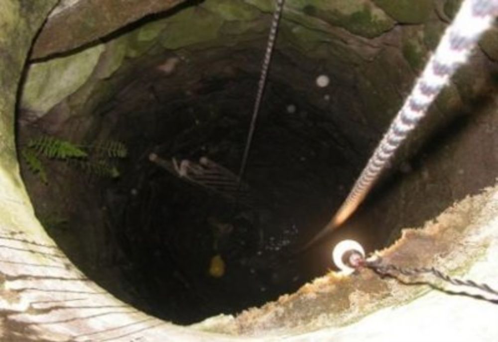 Bărbat din județul Covasna, găsit mort într-o fântână din Zagon