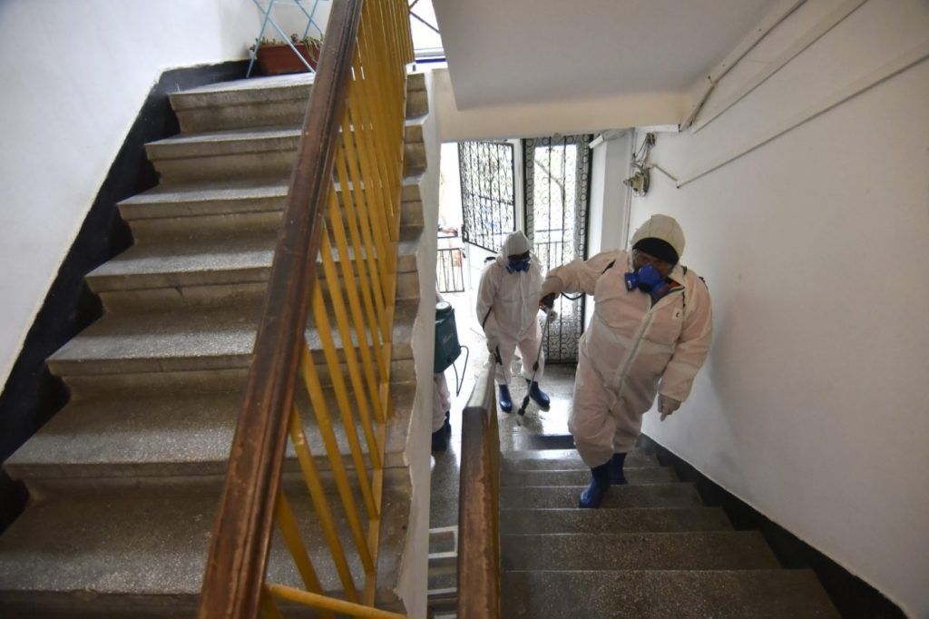 Scările de bloc din Sfântu Gheorghe vor fi dezinfectate din două în două săptămâni