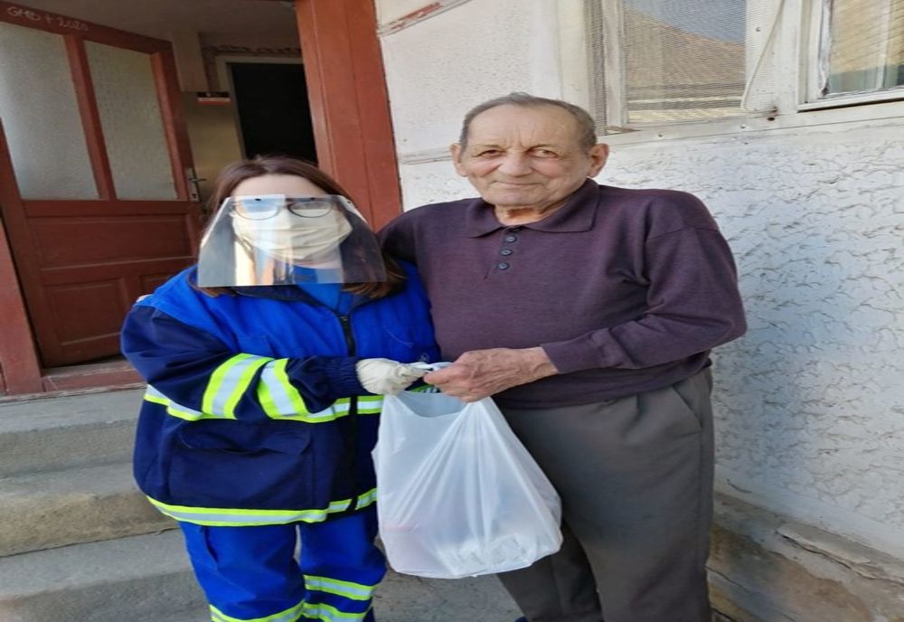 Alimente în valoare de aproximativ 7.500 lei, donate de HKA și Asociația Salvatore în perioada stării de urgență