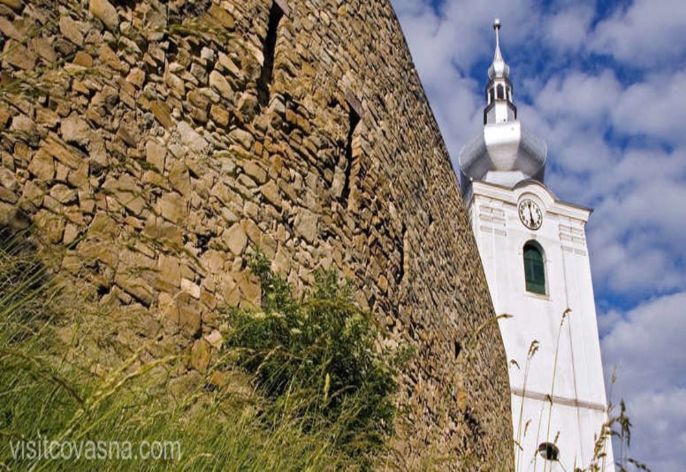 Monede şi documente din secolele XVII-XVIII, descoperite în turnul Bisericii fortificate din Sfântu Gheorghe