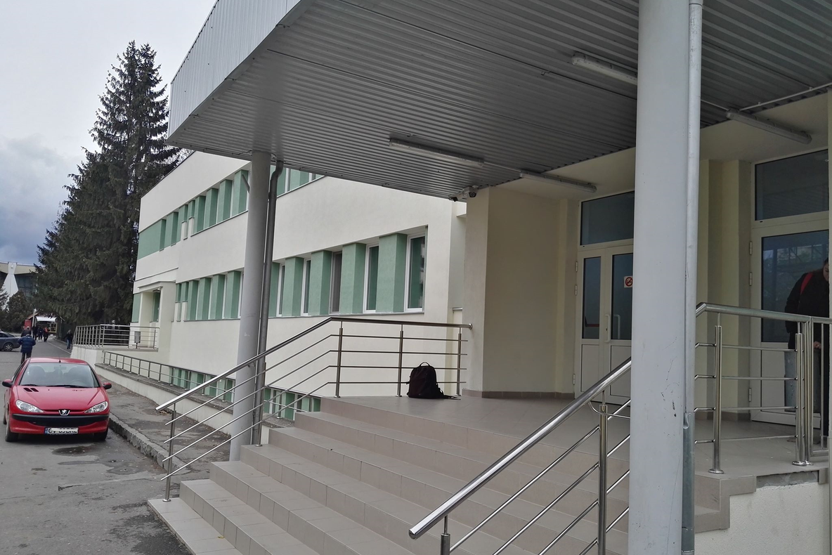 Unele cabinete nu mai fac programări. La Neurologie, Interne și Cardiologie s-au rezervat toate locurile