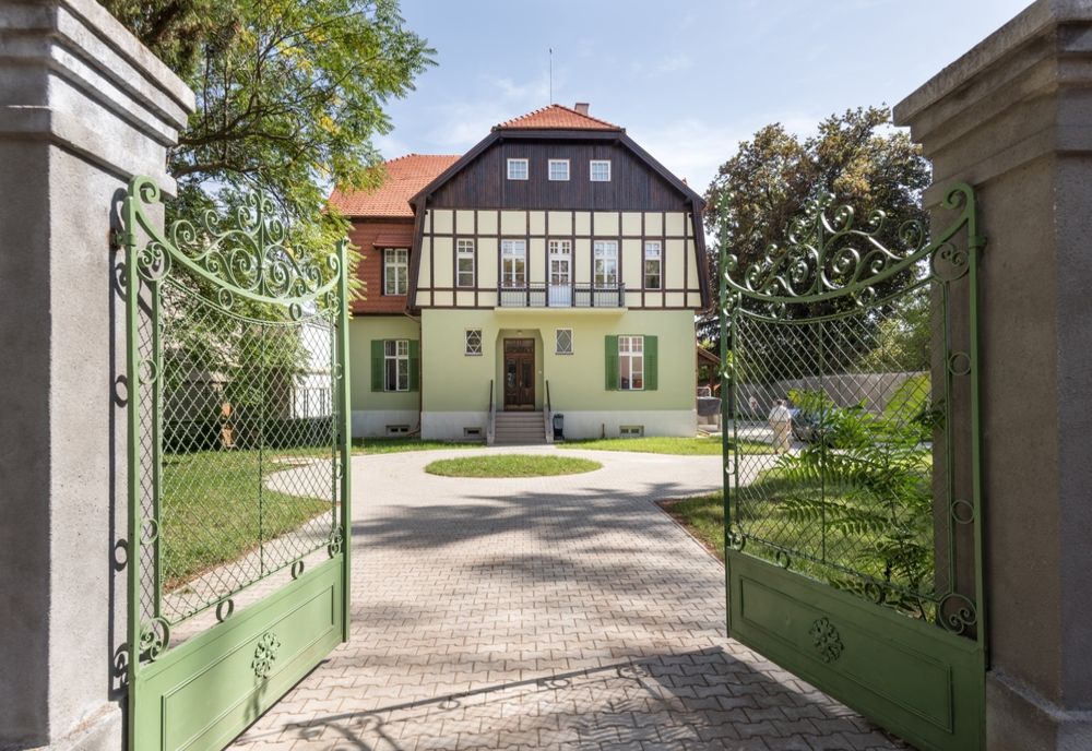 Creșele de stat din Sfântu Gheorghe se redeschid de luni. Numărul locurilor este limitat