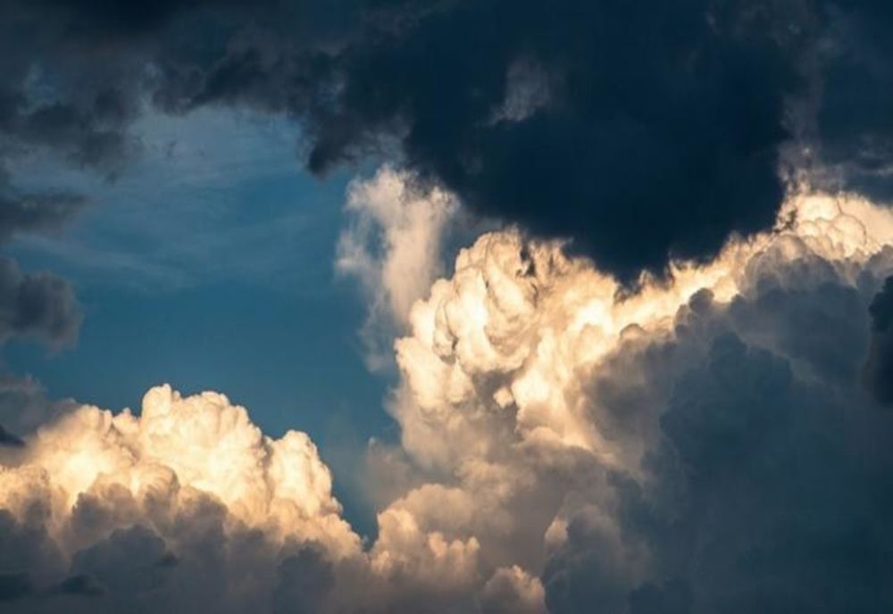 Nici astăzi nu scăpăm de ploile torenţiale! O nouă avertizare meteo