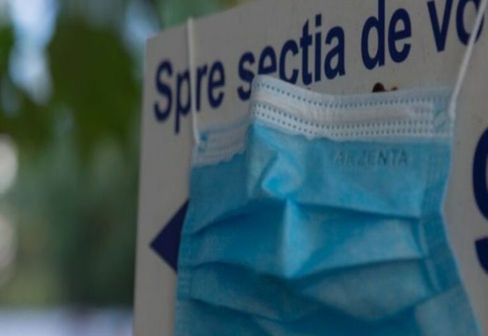 Peste 18 milioane de români sunt așteptați astăzi la urne