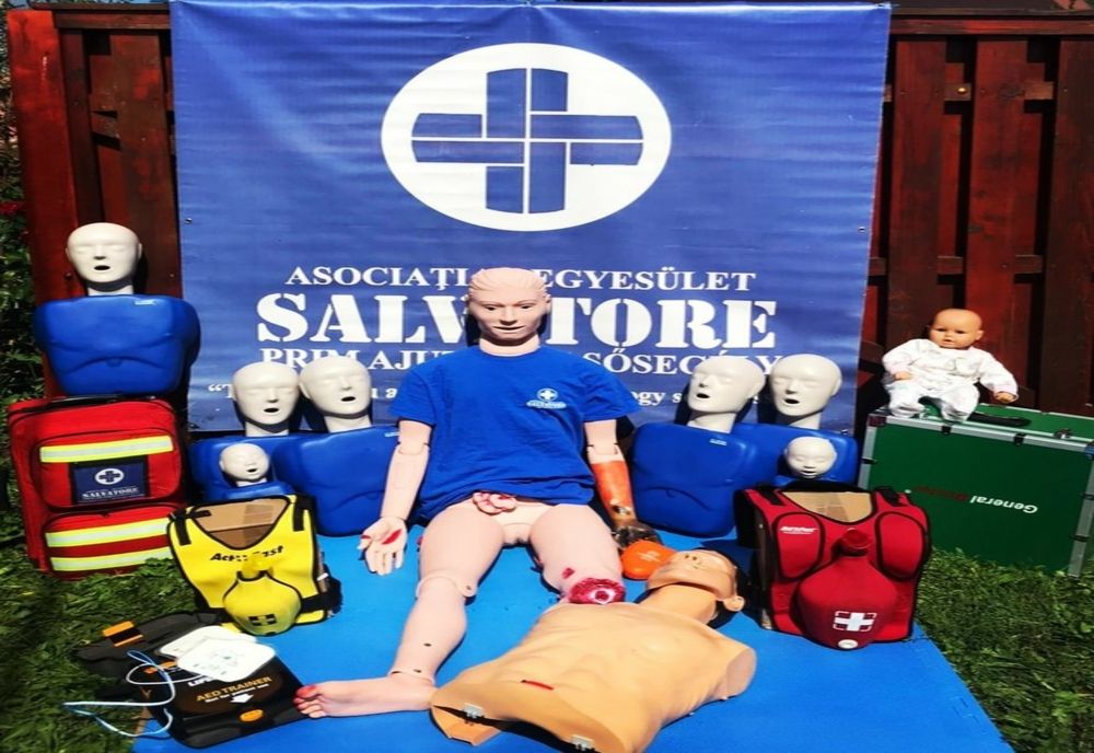 Manechin politraumatic, unic în județ, achiziționat de Asociația Salvatore pentru cursurile de prim ajutor