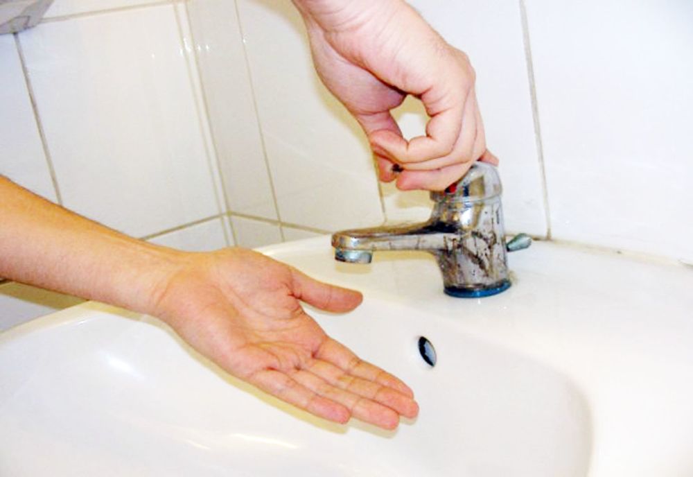 Mii de locuitori din Sfântu Gheorghe rămân fără apă potabilă!