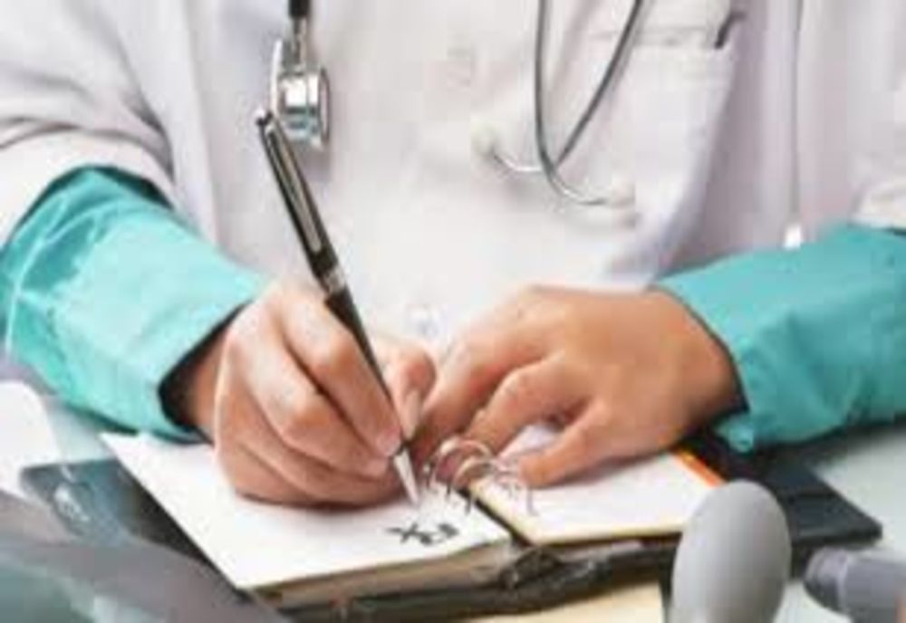 Abuzurile unui manager de spital! Un medic revenit din concediul postnatal nu a fost lăsat să se întoarcă la muncă!