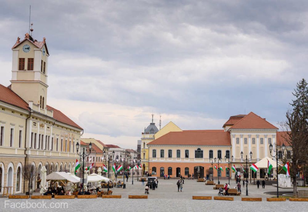 Colectă de bani pentru primarul din Sfântu Gheorghe, care a fost amendat după ce a arborat steagul roșu-alb-verde pe 15 martie