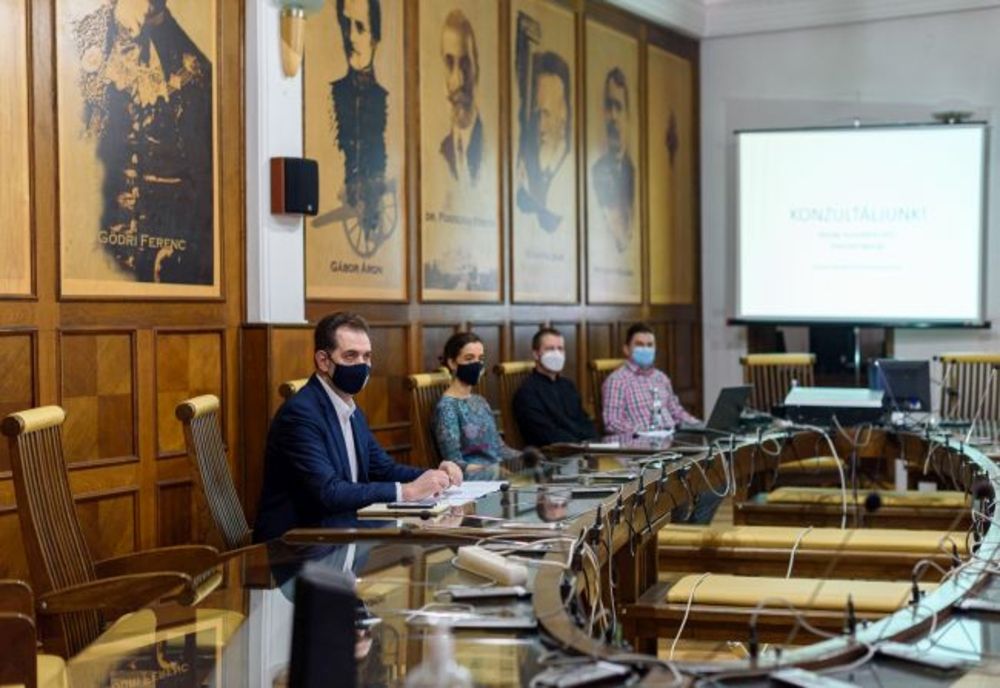 Primăria Sfântu Gheorghe lansează noi programe şi proiecte pentru tineri