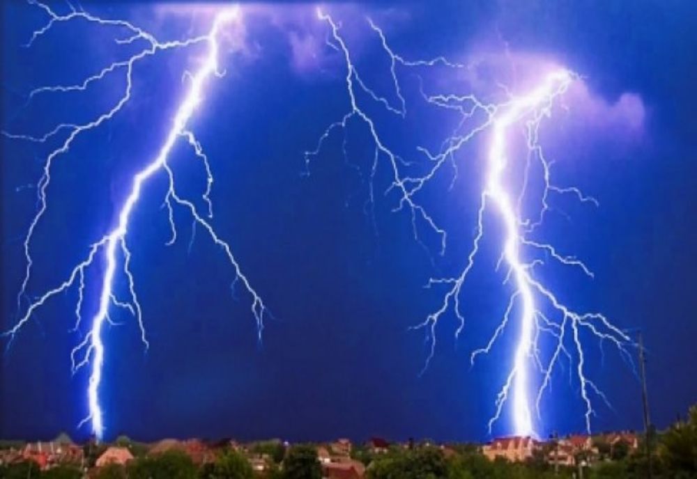 Avertizare de călătorie pentru românii care se află în Grecia: Vor avea loc fenomene meteorologice extreme