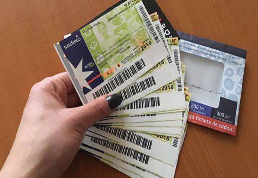 Românii care se vaccinează împotriva COVID-19 vor primi bonuri de masă de 100 de lei