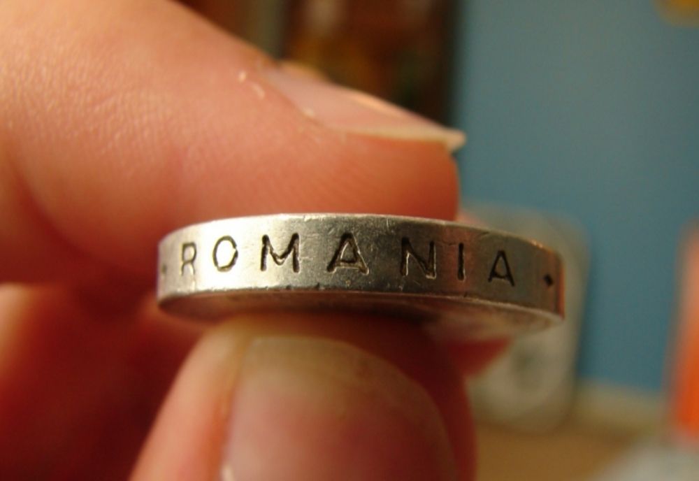 BNR lansează o monedă cu valoarea de 100 de lei