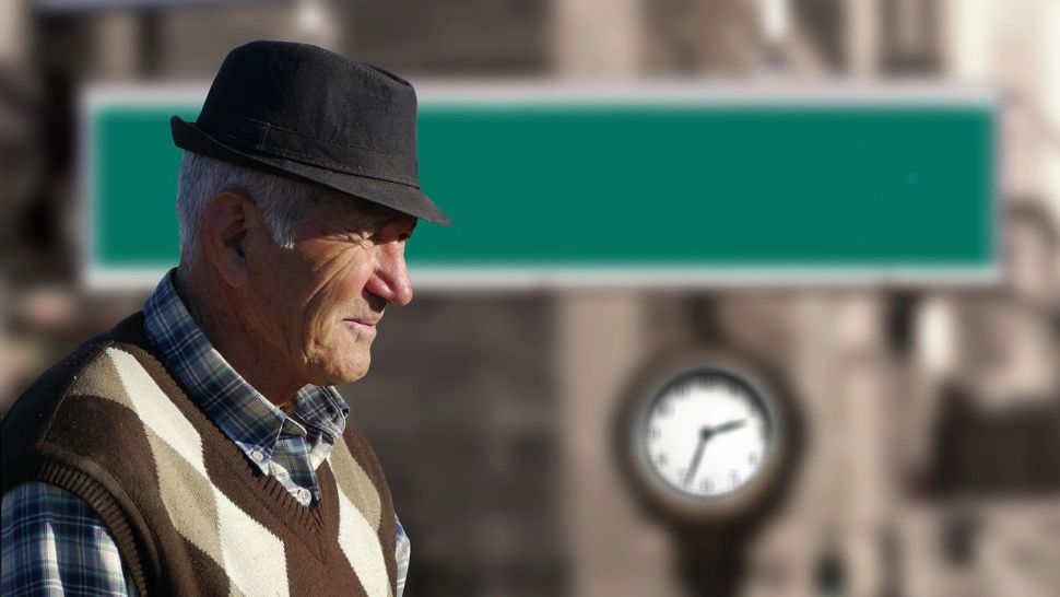 Vești proaste pentru pensionari. Scade numărul salariaților care susțin sistemul de pensii din România