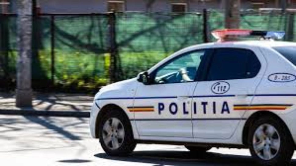 Caz șocant: o tânără, obligată să se prostitueze și după arestarea agresorului. Cum o controla din spatele gratiilor